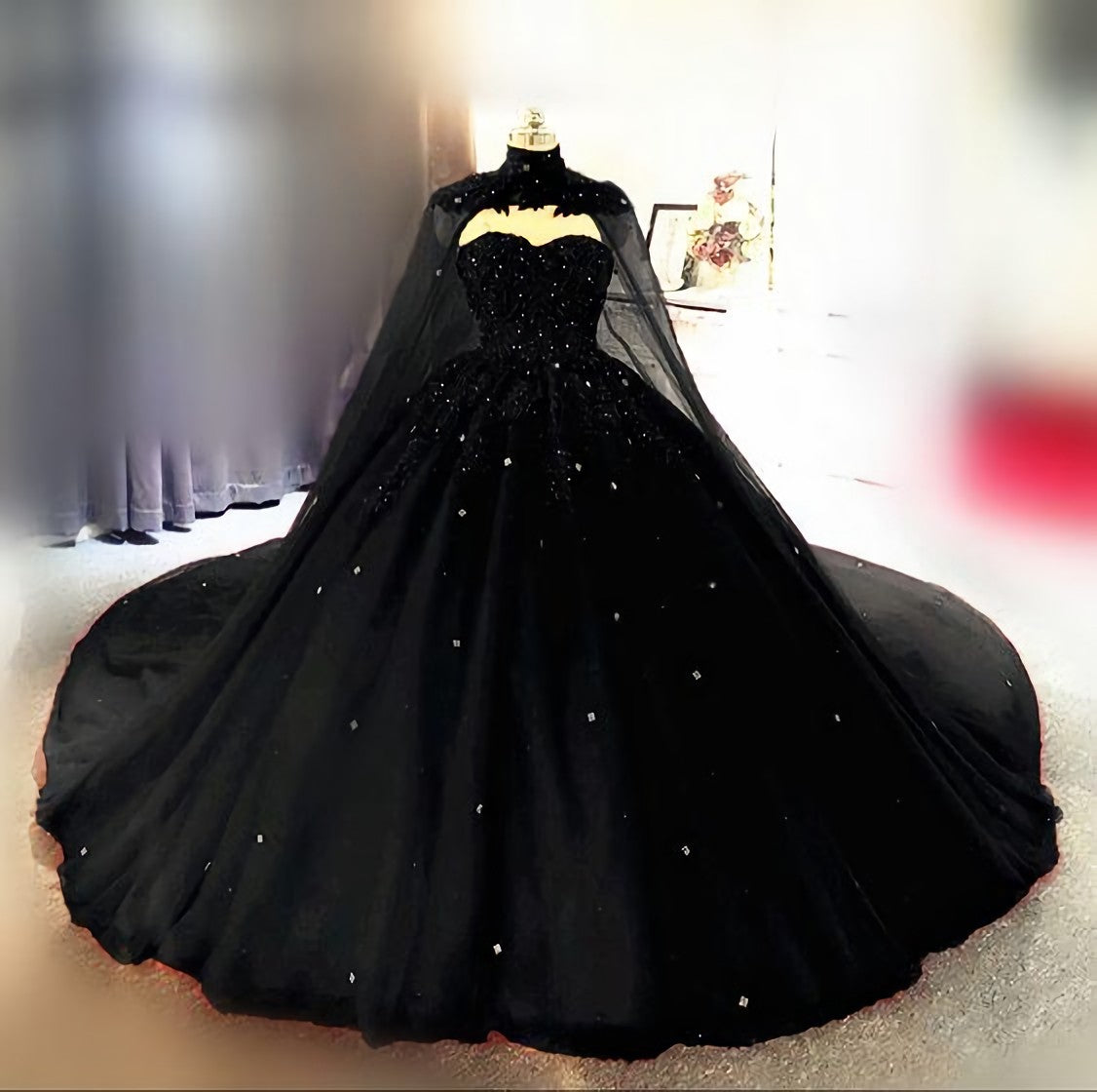 Vintage gotisk stil quinceanera kjoler, kuglekjole med kappe prom – Columbus