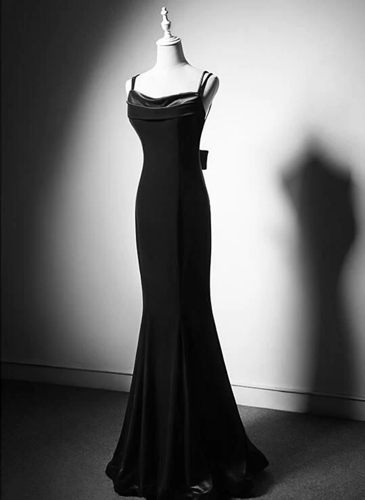 Prom Dress Aesthetic, Black Straps Velvet Low Back Long Formal Dress, Black Velvet Evening Dress Prom Dress