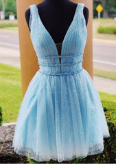 A-line V Neck Sleeveless Tulle Short/Mini Homecoming Dress With Beading Glitter