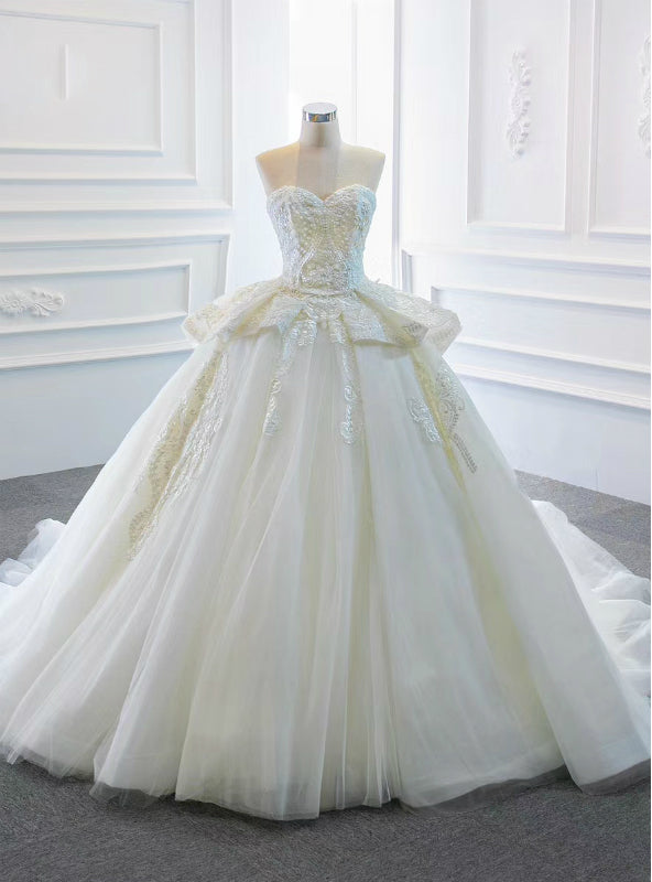 Best Discount And High Quality Ivory White Ball Gown Tulle Appliques Sweetheart Wedding Dress