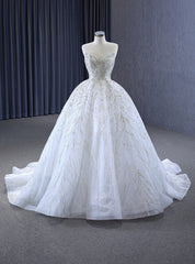 White Tulle Sweetheart Beading Wedding Dress