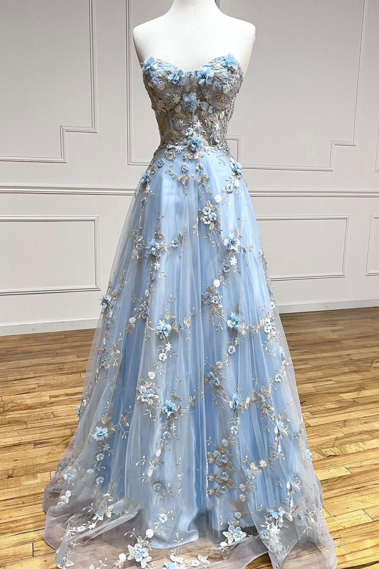 Party Dresses And Tops, Blue Tulle Appliques Long Prom Dresses, A-Line Strapless Evening Dresses