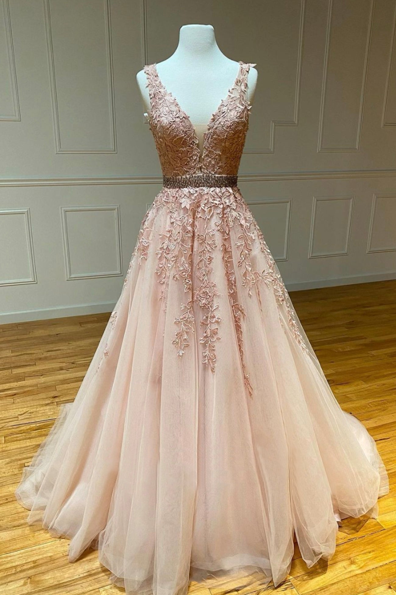 Wedding Color Schemes, Pink V-Neck Lace Long Prom Dresses, A-Line Tulle Graduation Dresses