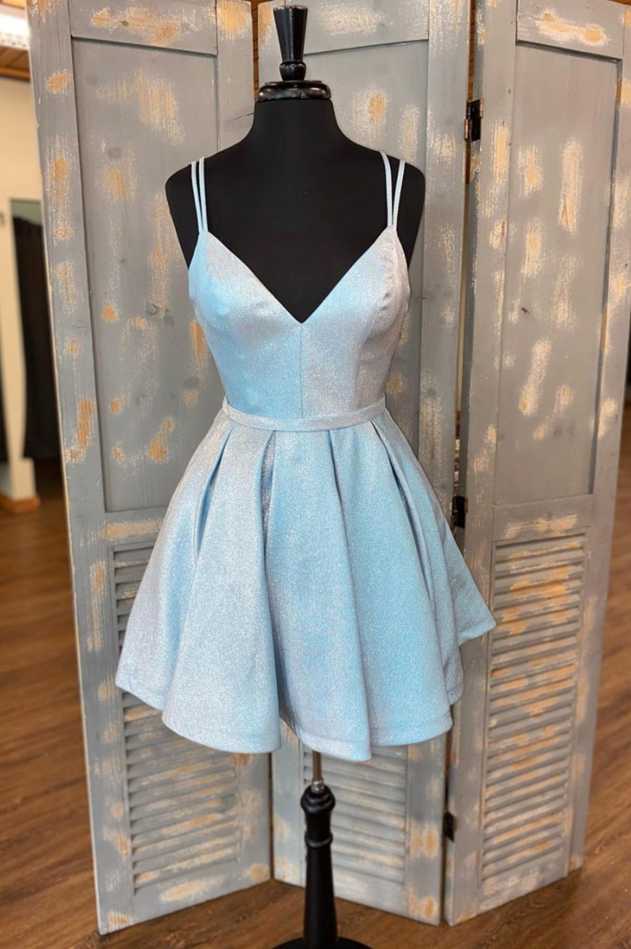 Homecoming Dresses Business Casual Outfits, Cute V-Neck Short Prom Dresses, A-Line Homecoming Dresses