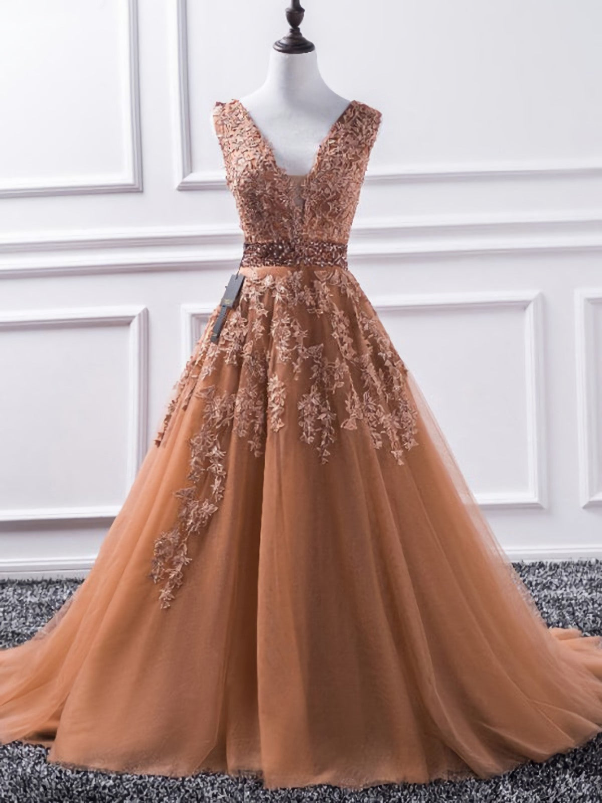 Formal Dress Outfit Ideas, Deep V Neck Brown Tulle Appliques Sleeveless Flowers A Line Pleated Long 2024 Prom Dresses