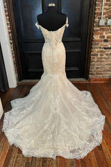 Weddings Dresses Lace Simple, White Lace Off-the-Shoulder Mermaid Long Wedding Dress