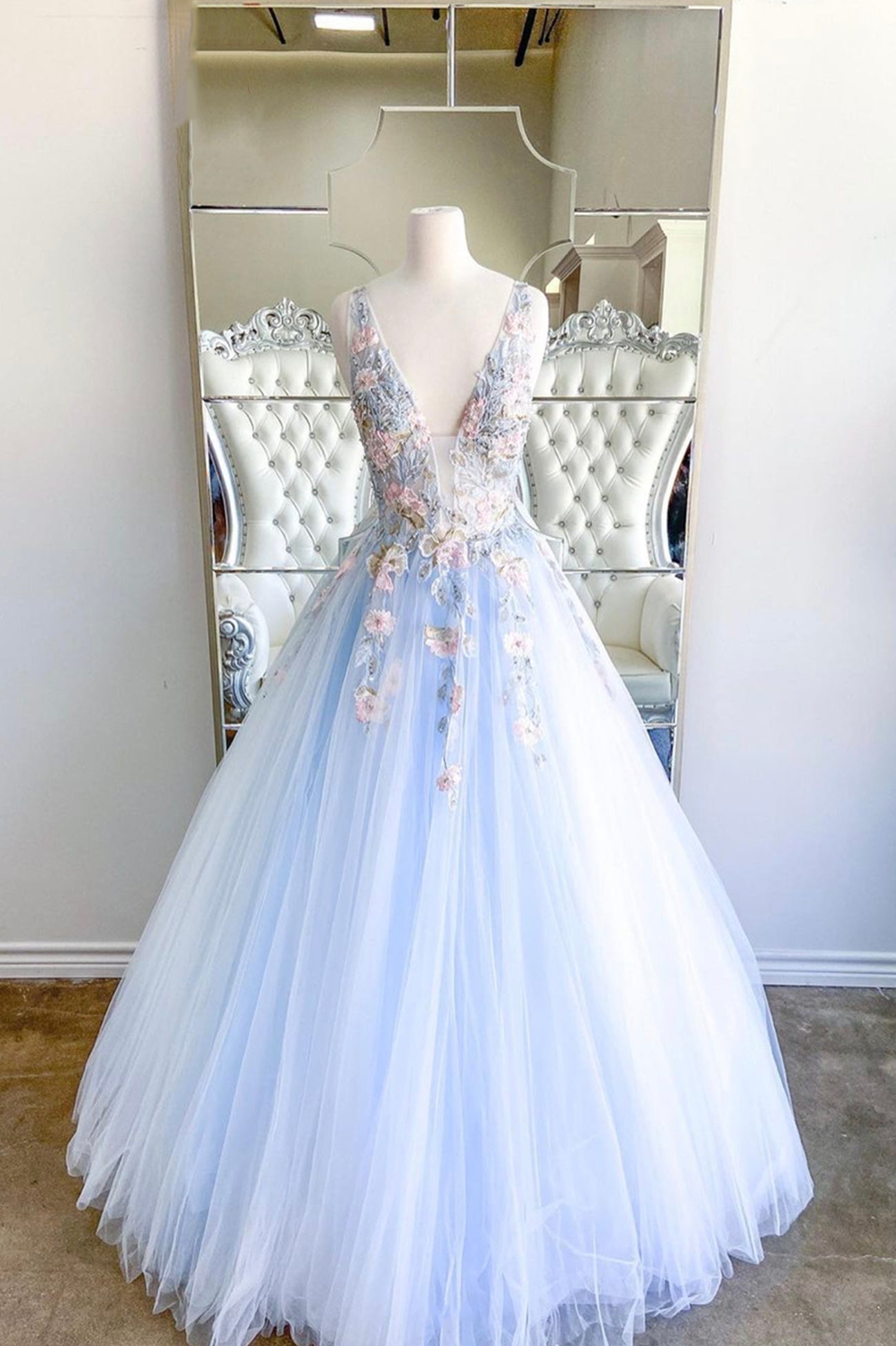 Cocktail Party Outfit, Blue V-Neck Tulle Lace Long Prom Dresses, Elegant Blue Formal Dresses