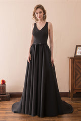 Formal Dress Elegant Classy, A-Line Black V-neck Satin Backless Trail Prom Dresses