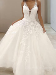 Wedding Dresses Top, A-Line/Princess V-neck Sweep Train Tulle Wedding Dresses With Appliques Lace