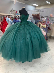 Party Dresse Idea, Ball Gown Beaded Quinceanera Dress Spaghetti Straps Emerald Green Quince Dress