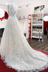Wedding Dressed Under 1004, Beautiful Long A-Line Lace Appliques Tulle Open Back Wedding Dresses