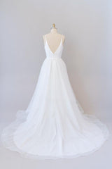 Wedding Dress For Large Bust, Beautiful White Long A-line V-neck Tulle Backless Wedding Dress