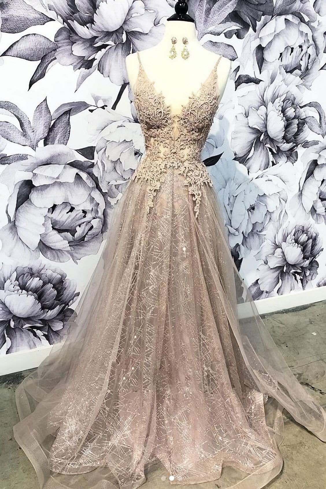 Homecoming Dresses Fitted, Champagne V Neck Tulle Lace Long Prom Dress, Champagne Tulle Evening Dress