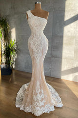 Wedding Dresses Country, Elegant Long One Shoulder Appliques Lace Mermaid Wedding Dress