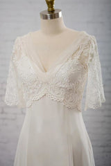 Wedding Dress Styles 2024, Empire Waist V-neck Tulle A-line Wedding Dress