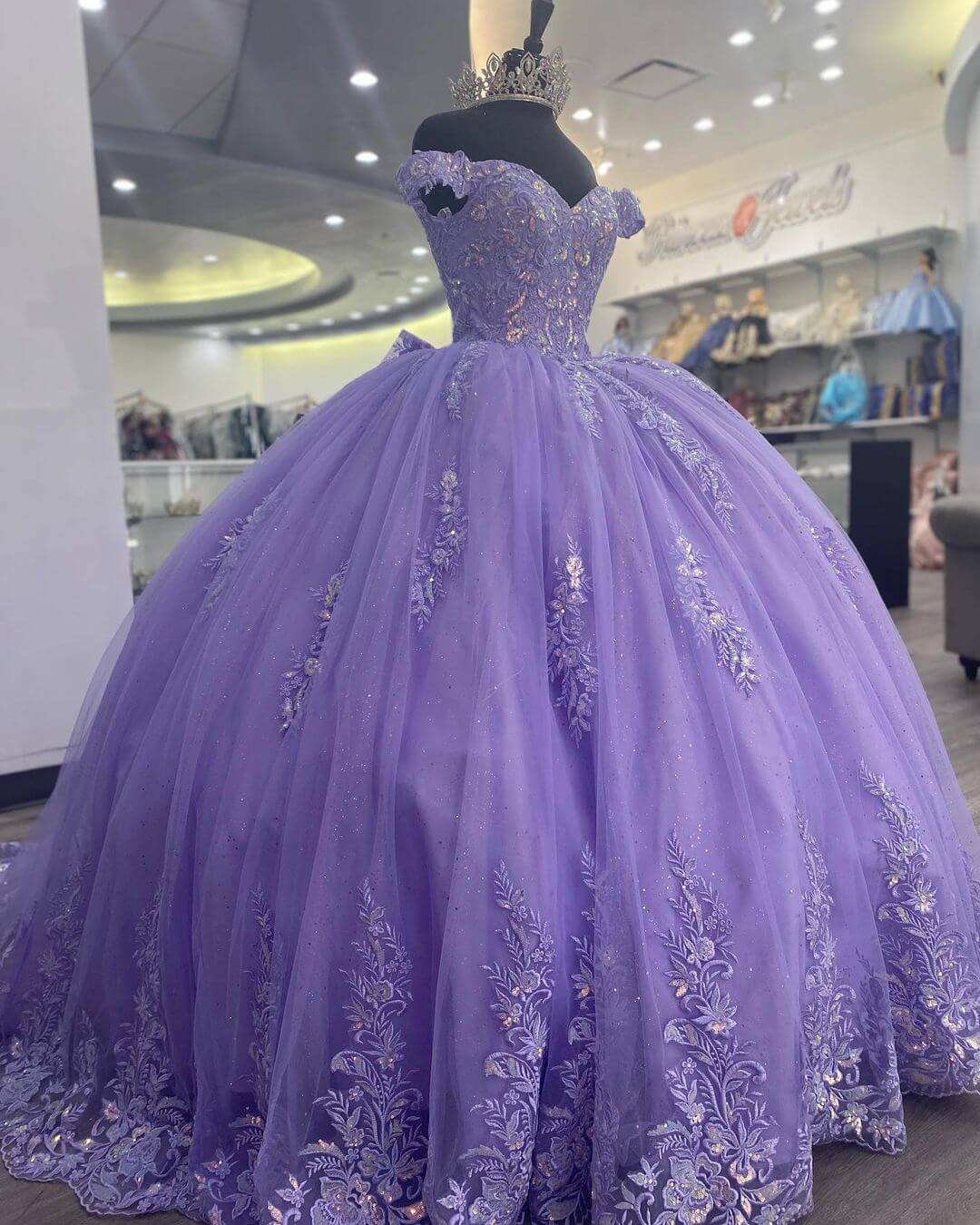 Party Dress A Line, Lavender Corset Mexican Quinceanera Dress Ball Gown,Appliques Lace Birthday Party Vestidos De XV Anos