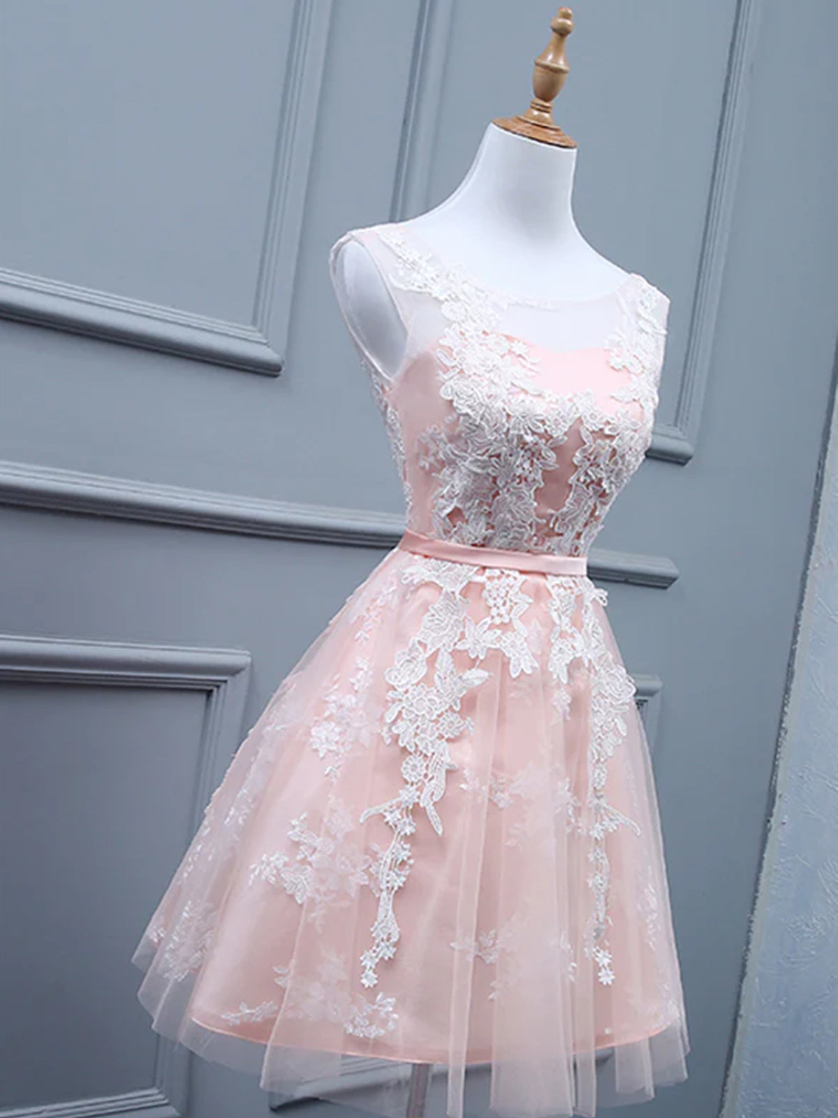 Classy Outfit, Light Pink Short Lace Prom Dresses, Light Pink Short Lace Graduation Homecoming Dresses