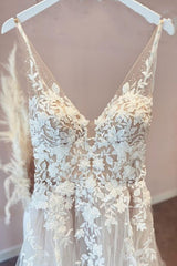 Wedding Dresses Modern, Long A-Line Appliques Lace Spaghetti Straps Sweetheart Tulle Wedding Dresses