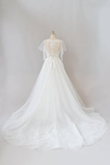 Wedding Dress Dresses, Long A-line Appliques Lace Tulle Wedding Dress with Sleeves