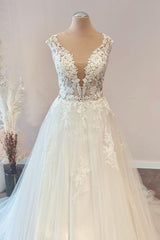 Wedding Dress Romantic, Long A-Line Sweetheart Floral Lace Tulle Wedding Dress