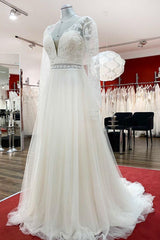 Wedding Dress On Sale, Long A-line Sweetheart Tulle Beadings Lace Appliques Wedding Dresses With Sleeves