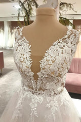 Wedding Dress Deals, Long A-Line Sweetheart Tulle Wedding Dress With Appliques Lace