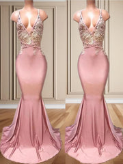 Bridesmaids Dresses Color Schemes, Mermaid V-neck Appliques Lace Sweep Train Charmeuse Dress