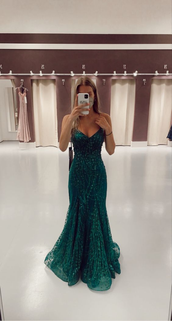 Formal Dresses For 26 Year Olds, Mermaid V Neck Dark Green Prom Dress Stunning Evening Dress