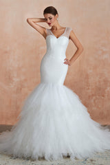 Wedding Dresses And Veils, Multi-Tiered Lace-Up Mermaid Wedding Dresses with Chapel Train