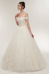 Wedding Dress With Sleeved, Off-shoulder Sweetheart A-line Lace-up Floor Length Lace Appliques Wedding Dresses