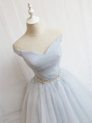 Formal Dress For Party Wear, Off the Shoulder Short Gray Prom Dresses, Short Beaded Gray Graduation Homecoming Dresses