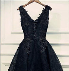 Party Dress Lady, black v neck beading homecoming dresses v neck  short prom dresses sleeveless short lace appliques layers cocktail dresses