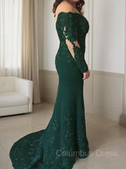 Party Dress Silk, Sheath/Column Off-the-Shoulder Sweep Train Stretch Crepe Mother of the Bride Dresses With Appliques Lace