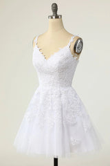 Dinner Outfit, Short A-line V-neck Tulle Lace Backless Prom Dress white Homecoming Dresses
