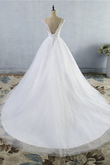 Wedding Dresses Romantic, Strapless Lace Appliques Ball Gown Wedding Dresses Sleeveless Bridal Gowns with Sweep Train