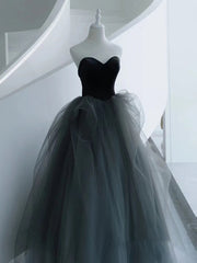 Party Outfit Night, Sweetheart Neck Gray Tulle Long Prom Dresses Gray Tulle Long Formal Graduation Dresses