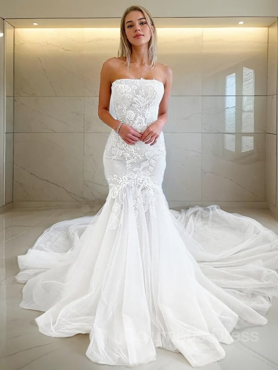 Wedding Dressed Boho, Trumpet/Mermaid Strapless Cathedral Train Tulle Wedding Dresses With Appliques Lace
