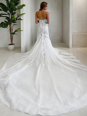 Wedding Dresse Boho, Trumpet/Mermaid Strapless Cathedral Train Tulle Wedding Dresses With Appliques Lace
