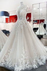 Wedding Dresses Petite, Vintage Long A-line Jewel Tulle Ruffles Wedding Dress with Lace Appliques