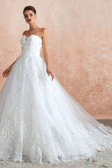 Wedding Dress Designers, White Ball Gown Tulle Lace Appliques Sweetheart Sequins Wedding Dresses