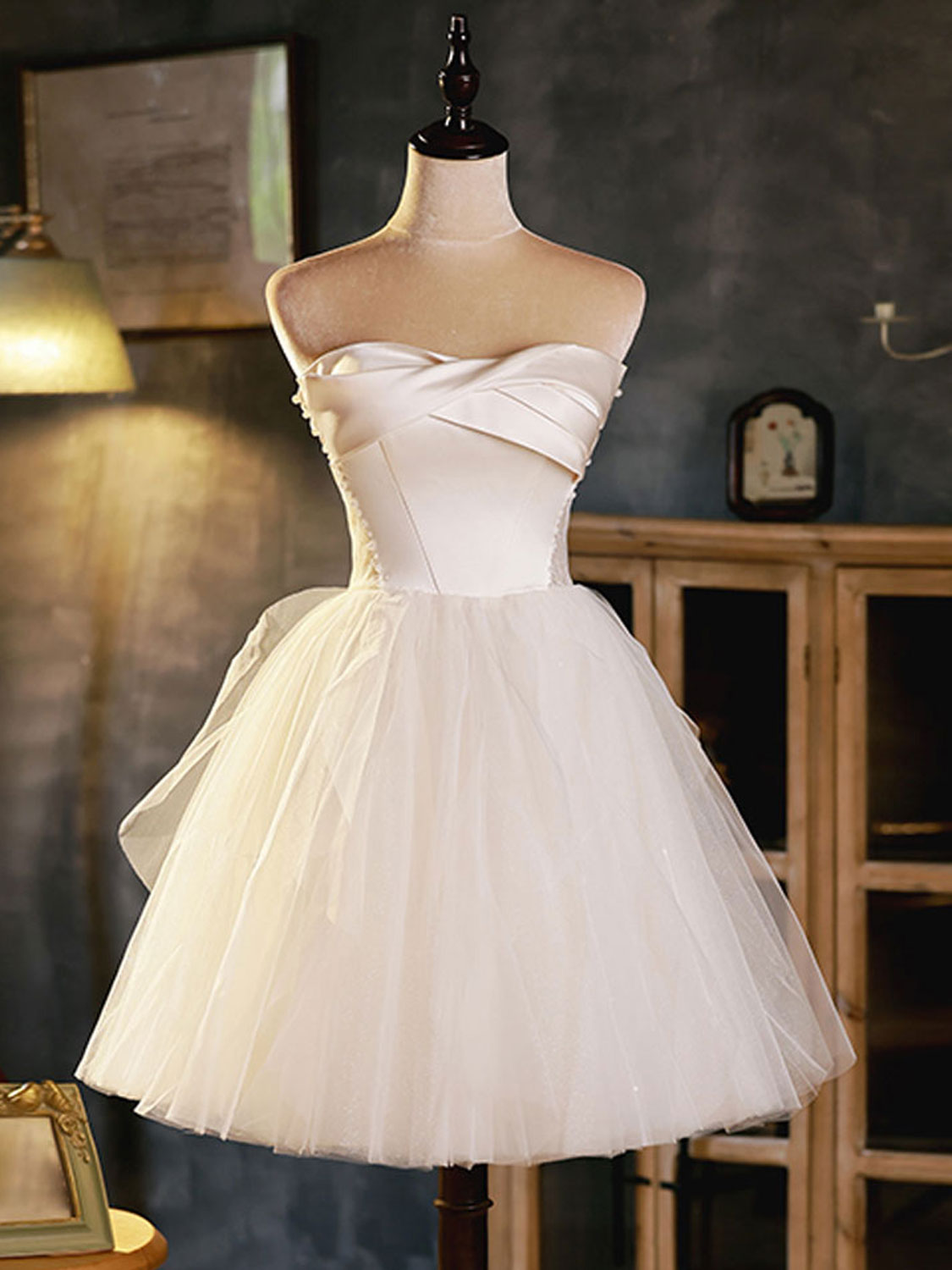 Bridesmaid Dress Summer, White Sweetheart Neck Tulle Short Prom Dress, Light Champagne Homecoming Dress