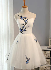 Prom Dress With Long Sleeves, White Tulle Lovely Graduation Dress , Cute Knee Length Party Dress